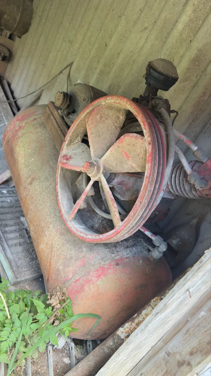 Compressor445639233813893121
