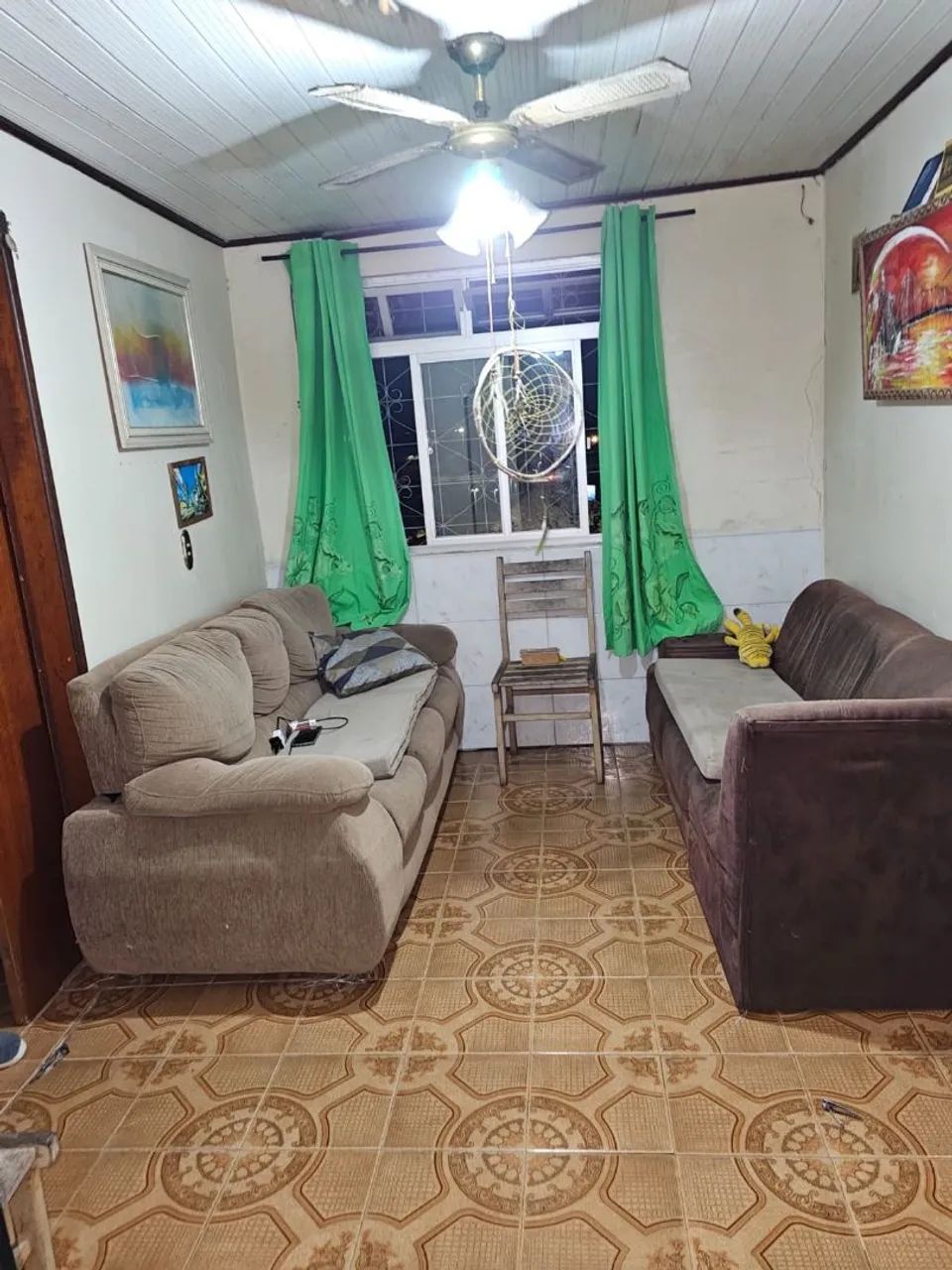 Aluguel de Quarto Mobiliado. 