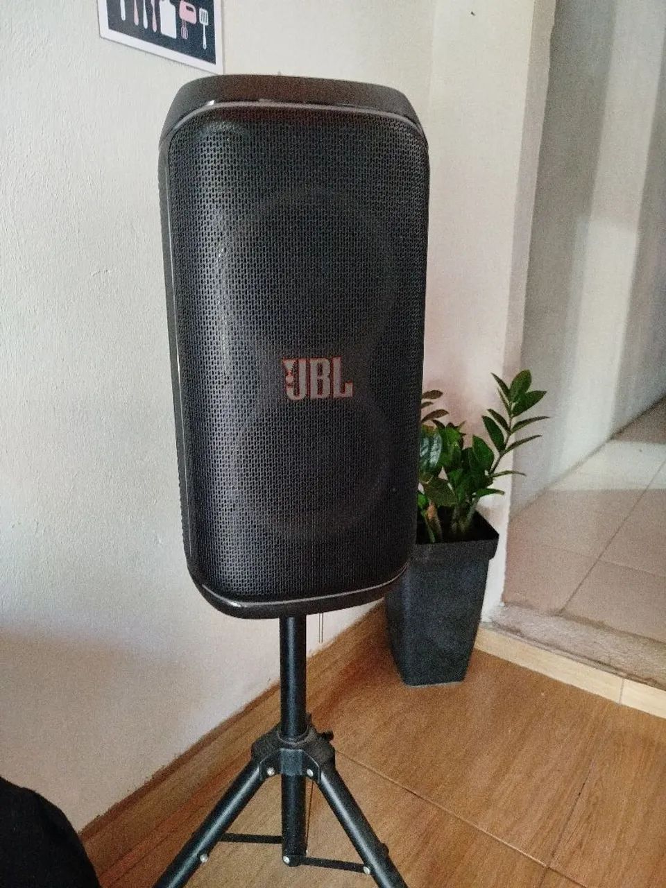 Caixa som JBL club 120 - Foto 2