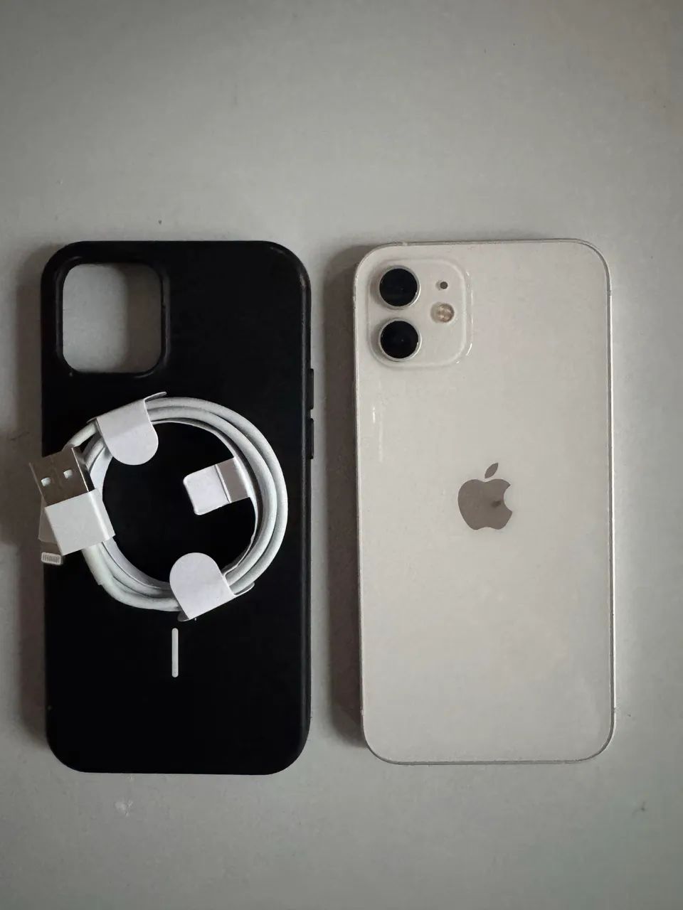 iPhone 12 - Foto 2