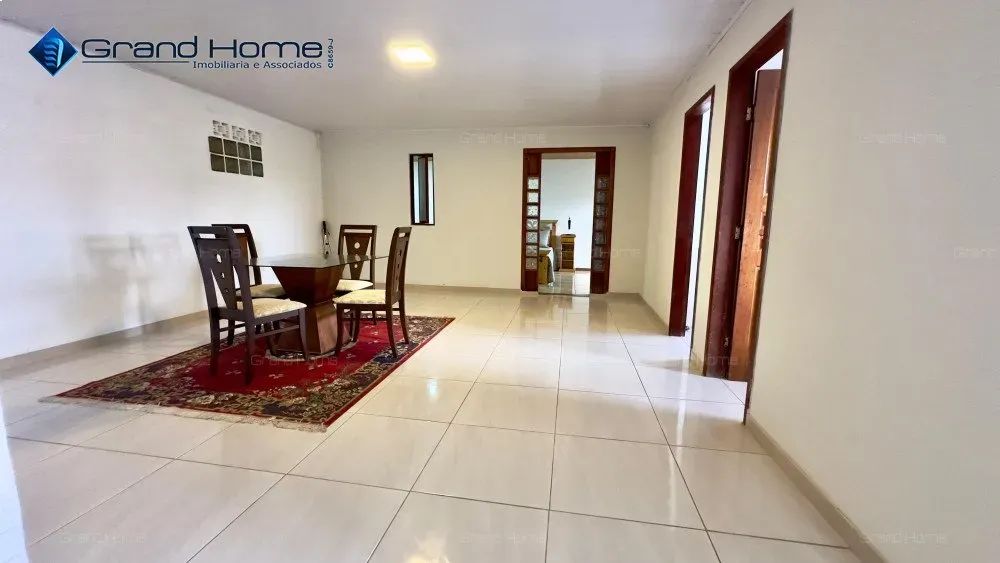 Casa 4 quartos em Interlagos