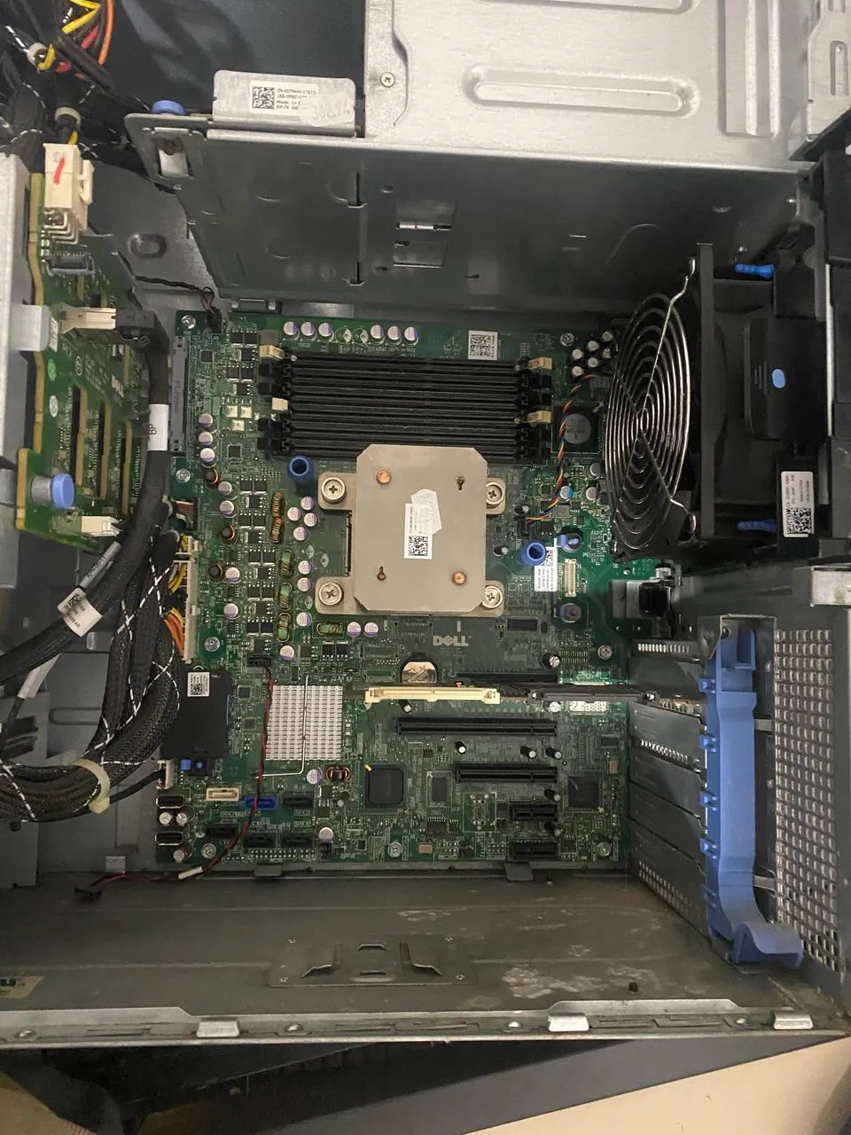 Servidor Dell PowerEdge T310 - Para Retirada de Peças / Placa com defeito  - Foto 4