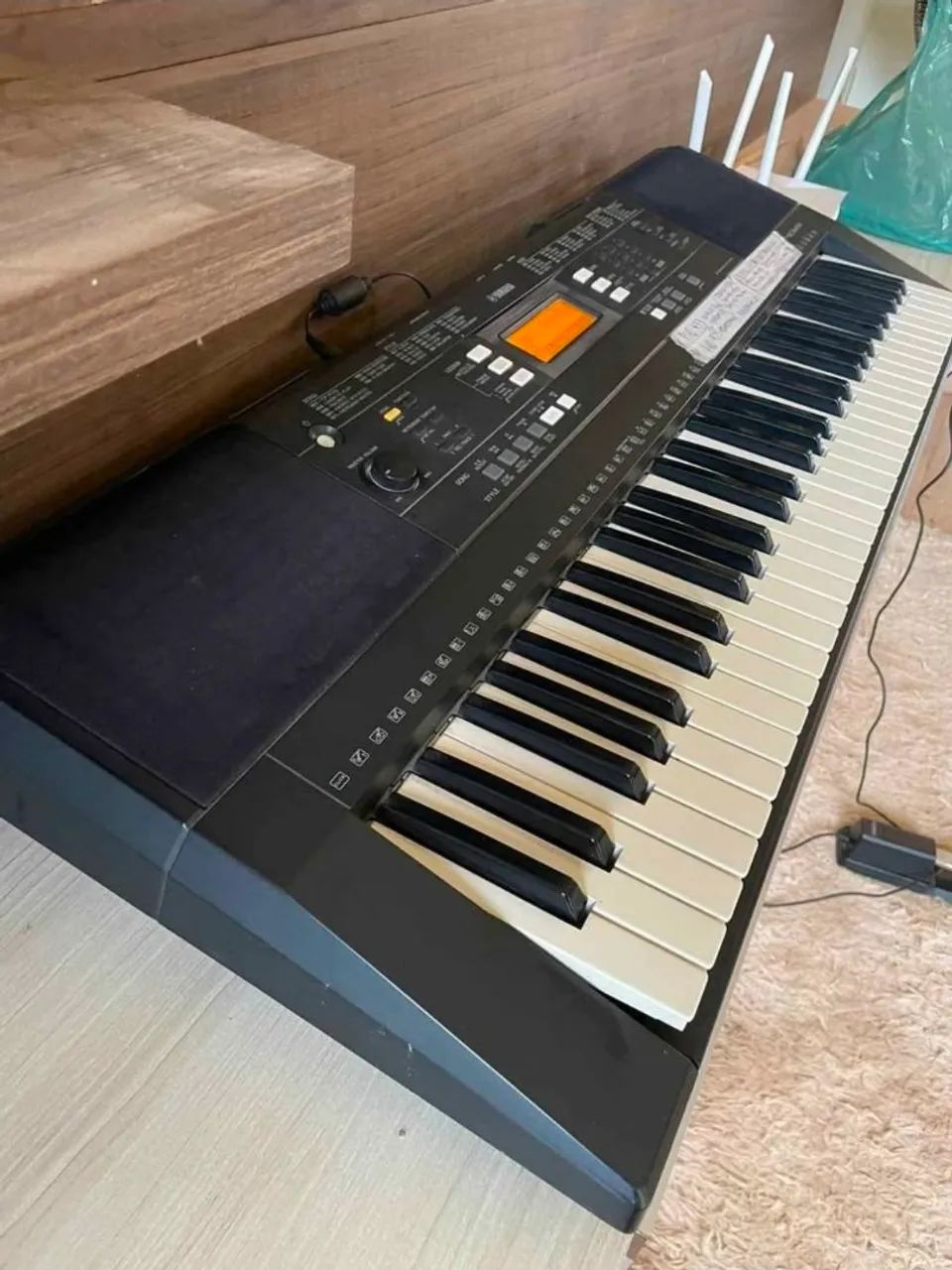 VENDO TECLADO YAMAHA PSR E343 - Foto 2
