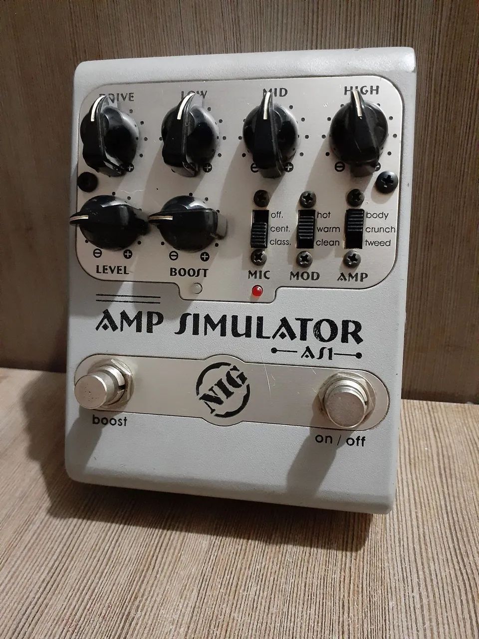 Pedal nig amp simulator 