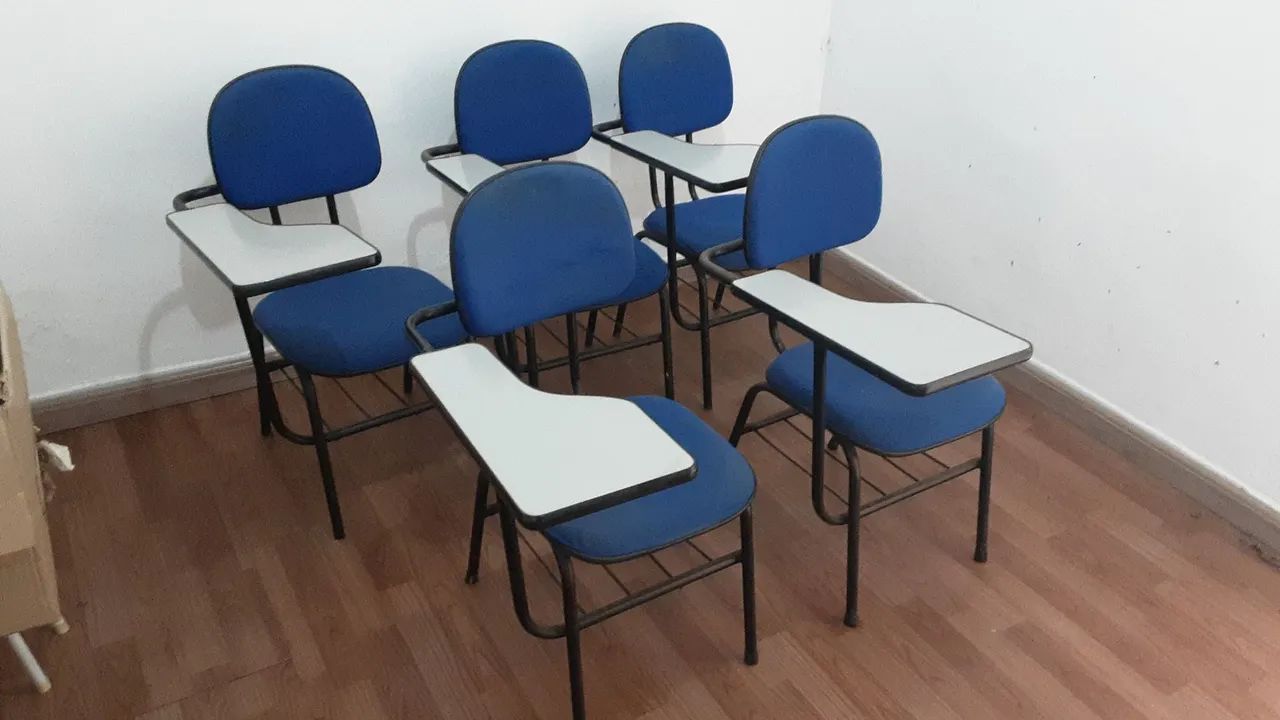 Conjunto de 5 Cadeiras Universitária Azul com Braço  - Foto 3