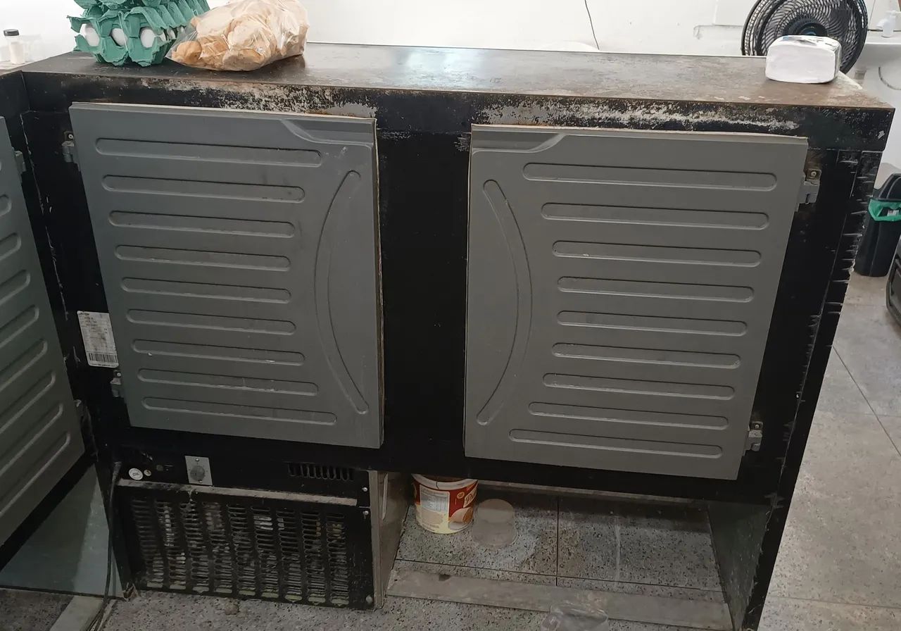 Balcão expositor e frio para comércio com LED interno  - Foto 3