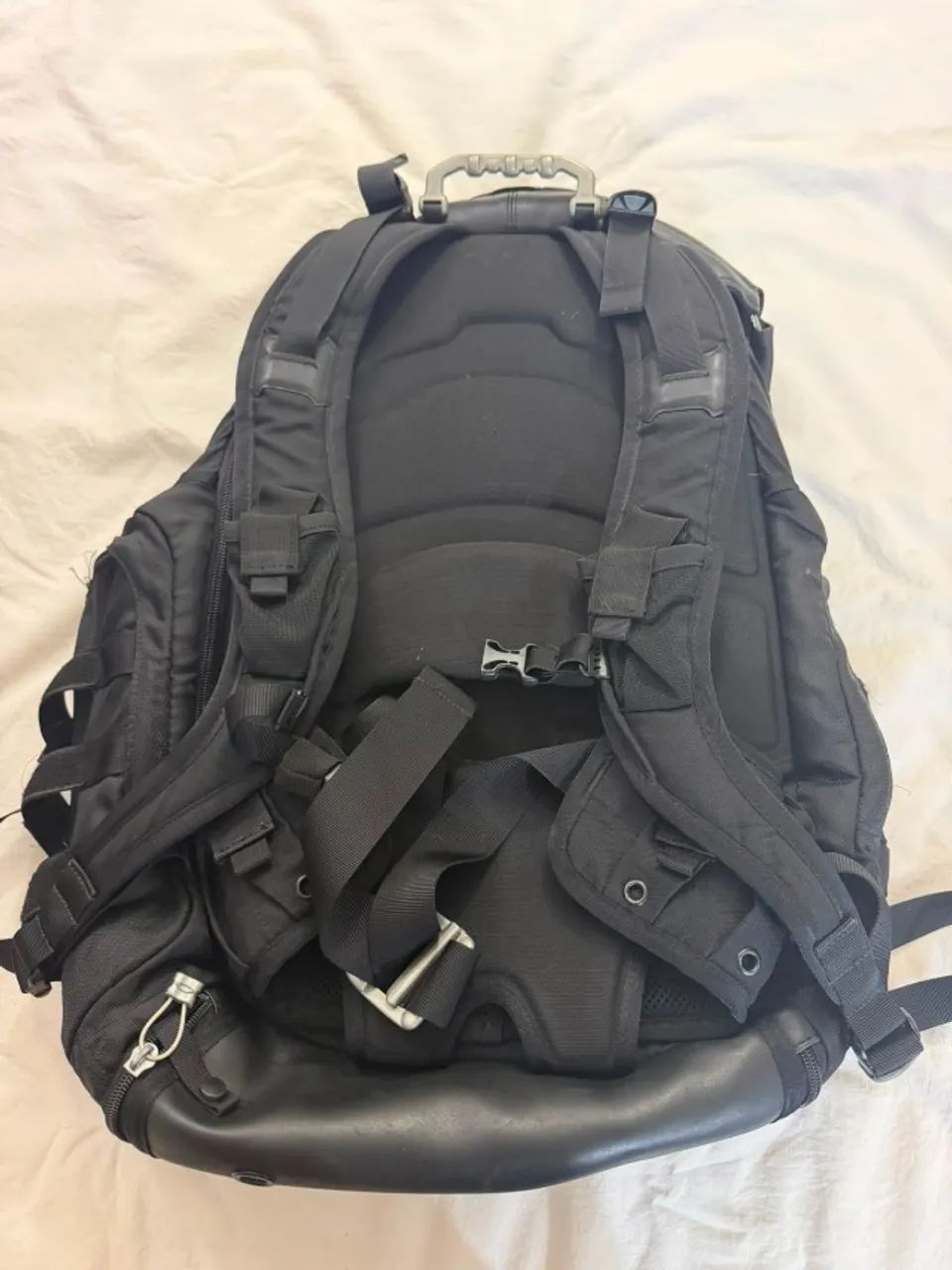 Mochila Oakley Tactical Field Gear 34L Original - Foto 2