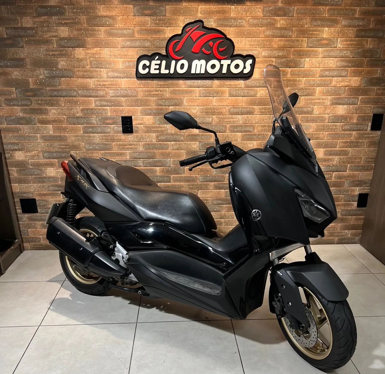 XMAX 250 ABS PRETA 2020/2021 - Foto 2