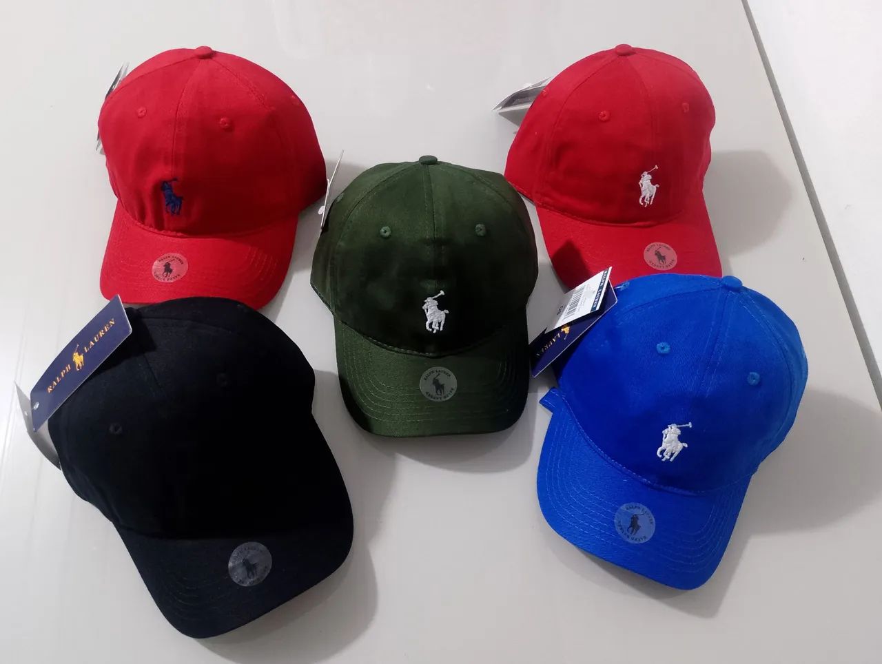 BONÉS DE GRIF  - Foto 4