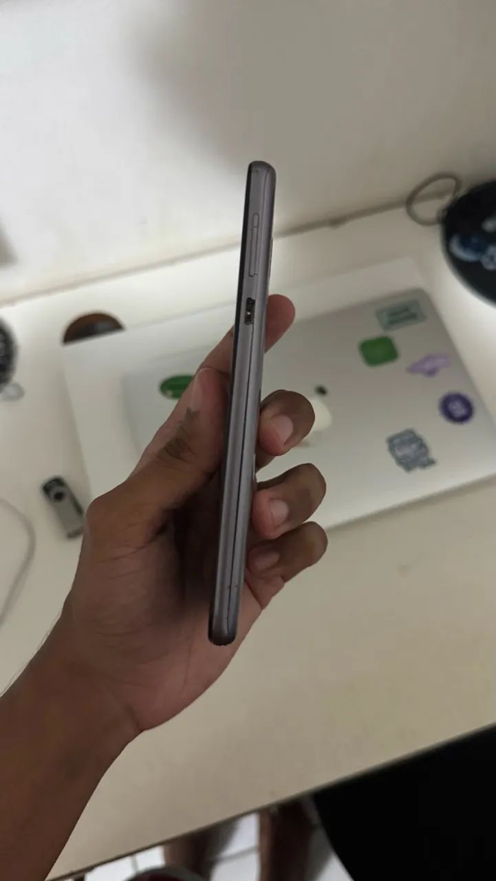 Motorola E5 - Foto 2