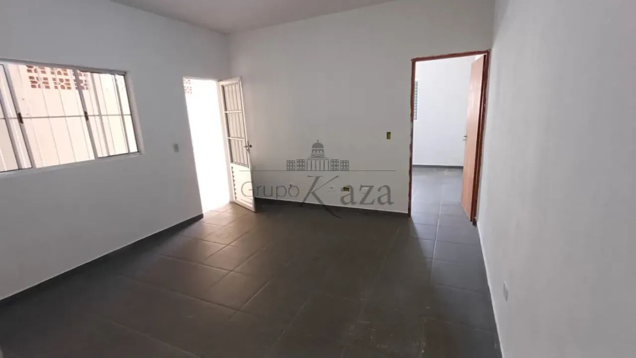 Casa - Jardim Nova Michigan II - 2 Dormitórios - 80m². - Foto 3