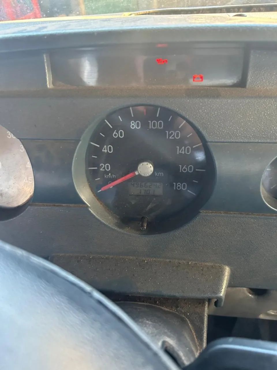 8.150E DELIVERY BAÚ C/ PORTA LATERAL - Foto 4