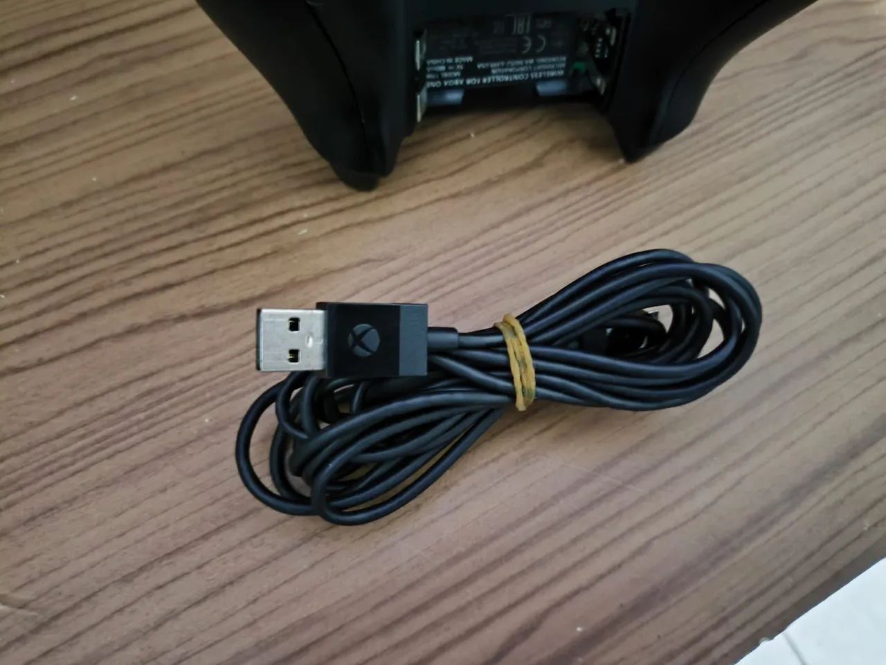 Controle Xbox One S Microsoft Original + Cabo - 3 Meses de Garantia  - Foto 4