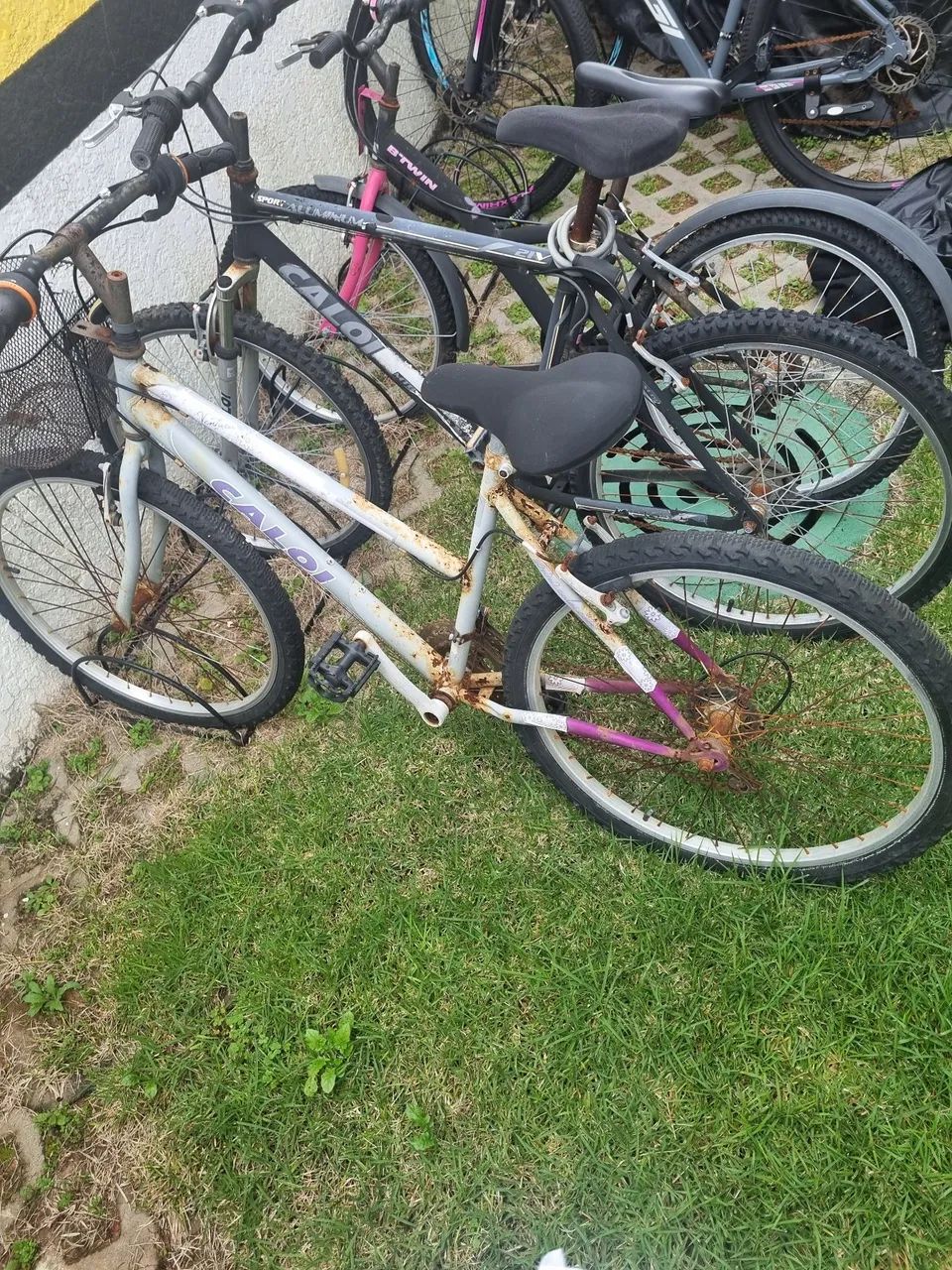 Vende se 3 bikes 