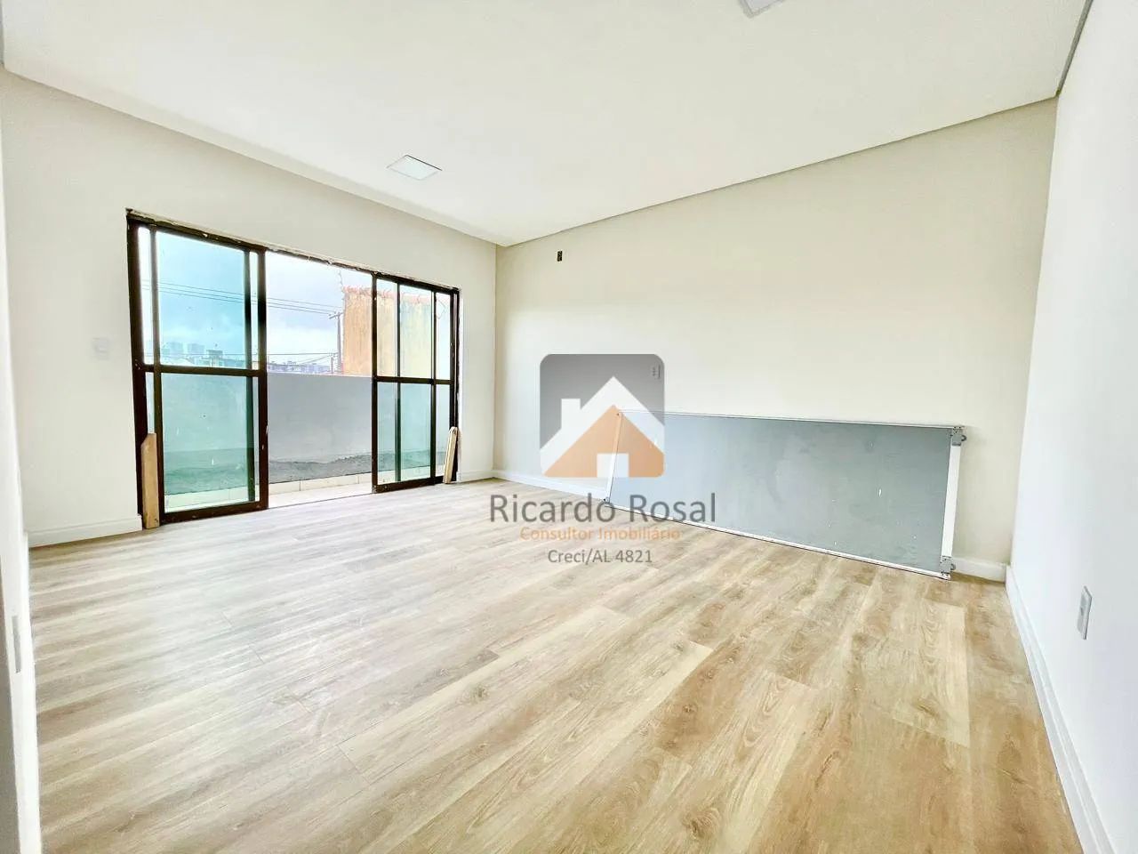 Casa reformada no Santo Eduardo c/ 3 quartos e 160m² de área total!!! - Foto 3