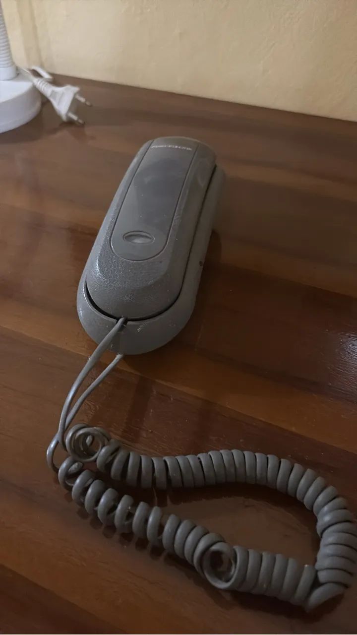 Aparelho de Telefone cor cinza