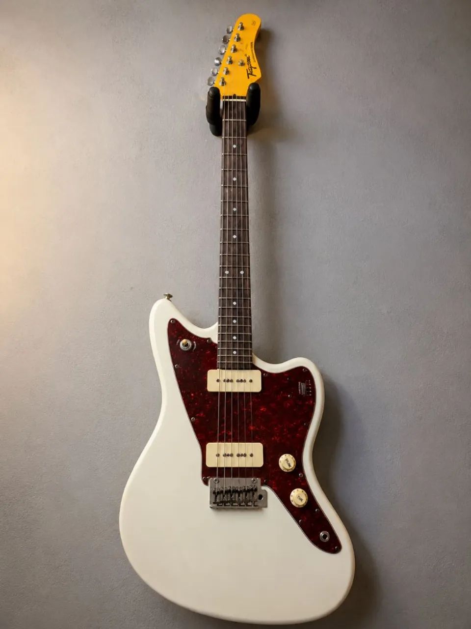 GUITARRA TAGIMA TW61 REGULADA 