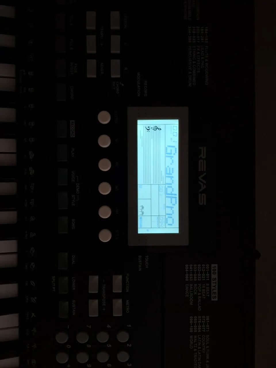 VENDO TECLADO REVAS  - Foto 2