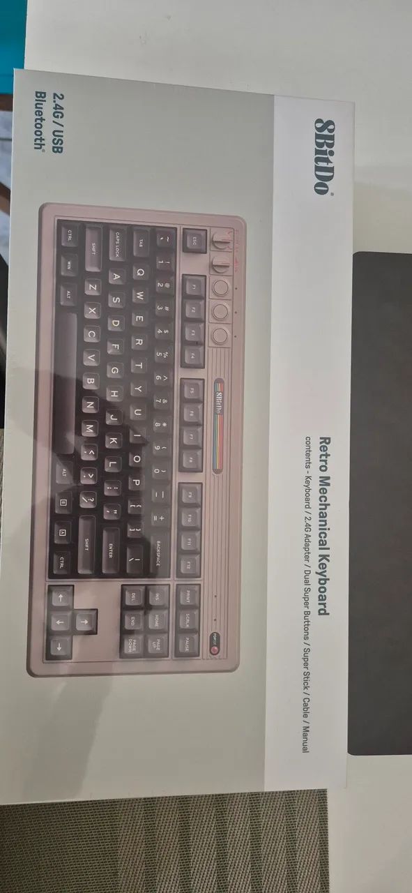 Teclado mecânico retrô 8BitDo com botões programáveis  - Foto 2