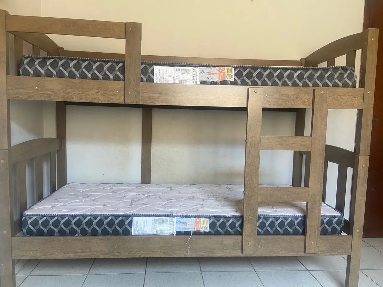Cama beliche solteiro com colchões  - Foto 4