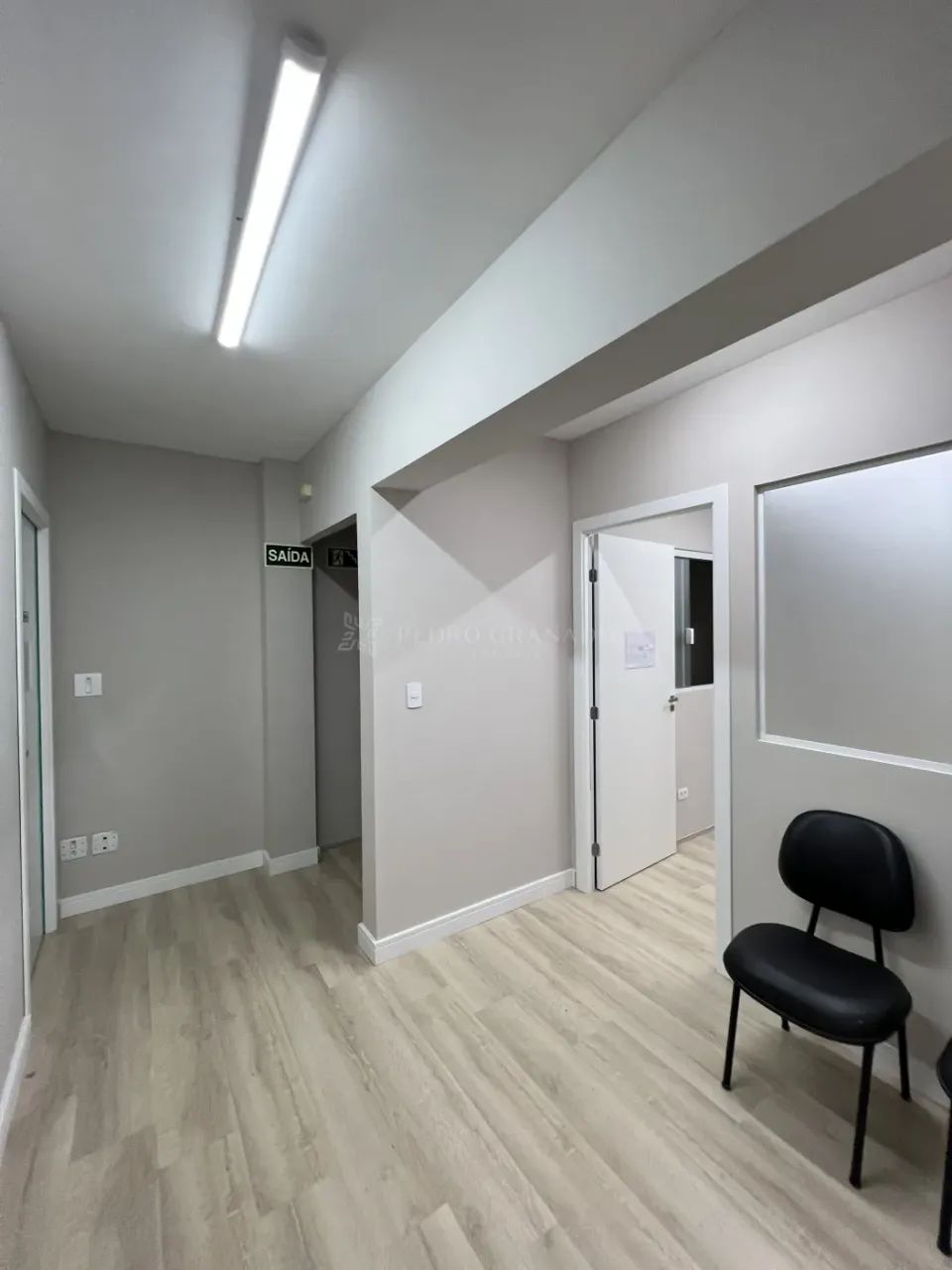 Sala Comercial - Centro Empresarial Royal Plaza - Foto 4