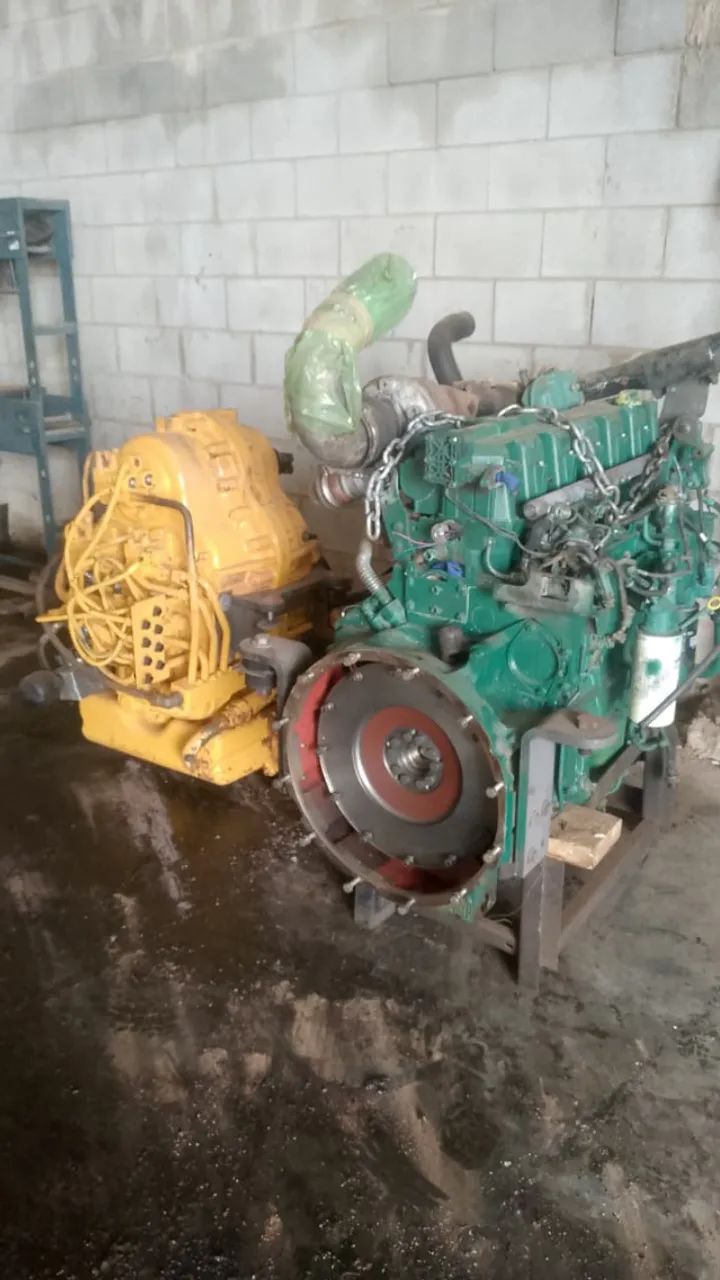 Transmissão Motoniveladora Volvo G940 - Original Usada Completa - Foto 3