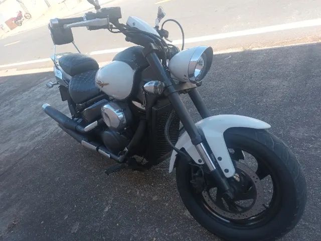 Suzuki boulevard M800