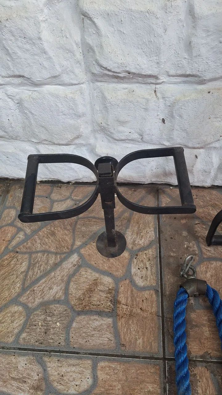 Kit Acessórios para Academia / Musculação - Puxadores e Caneleiras - Foto 4