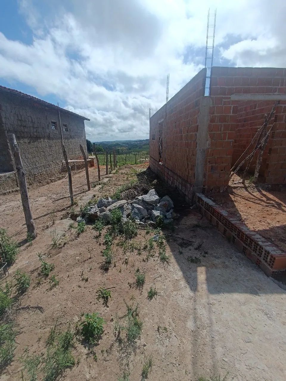 Lote com contrução em andamento  - Foto 3