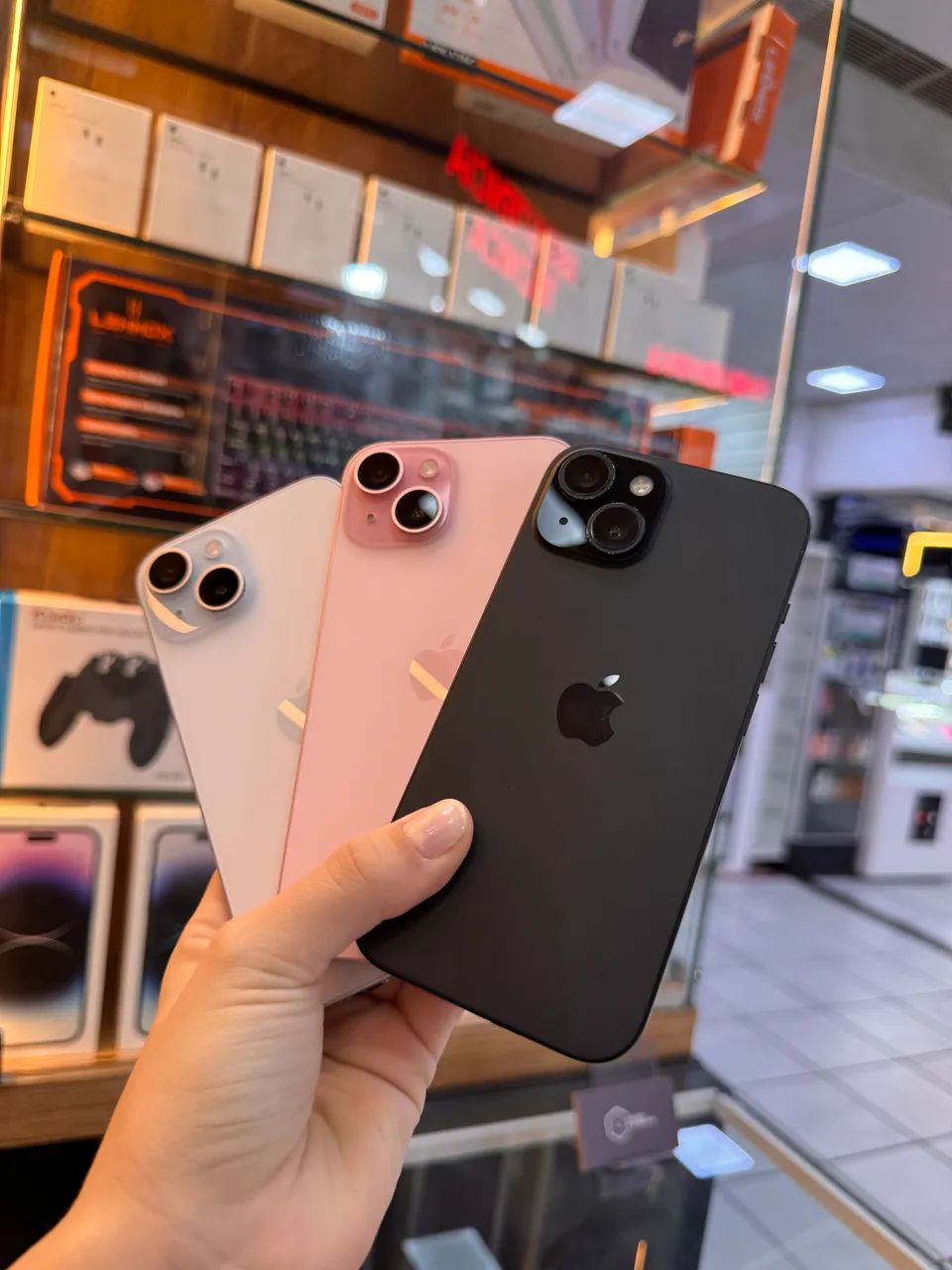 IPHONE 15 128GB - BATERIA EM 88%