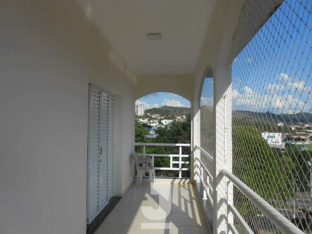 Casa à Venda - Jardim Itália, Amparo - 309,66m2 - 5 Quartos - Foto 5