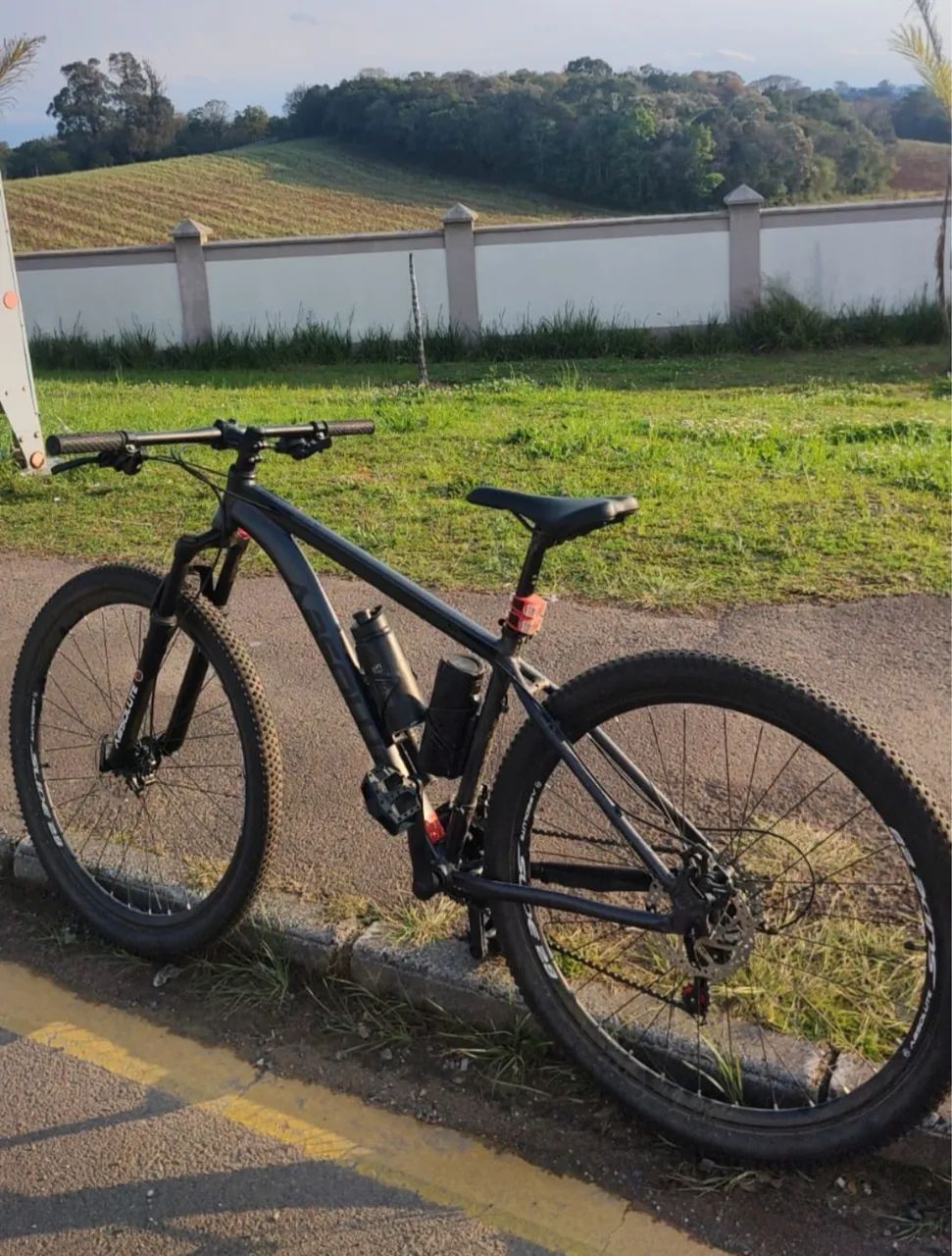 Bike Absolute Nero 4 Aro 29