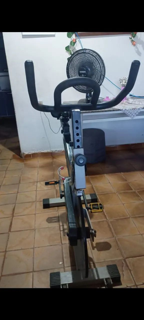 Bicicleta ergométrica profissional  - Foto 2