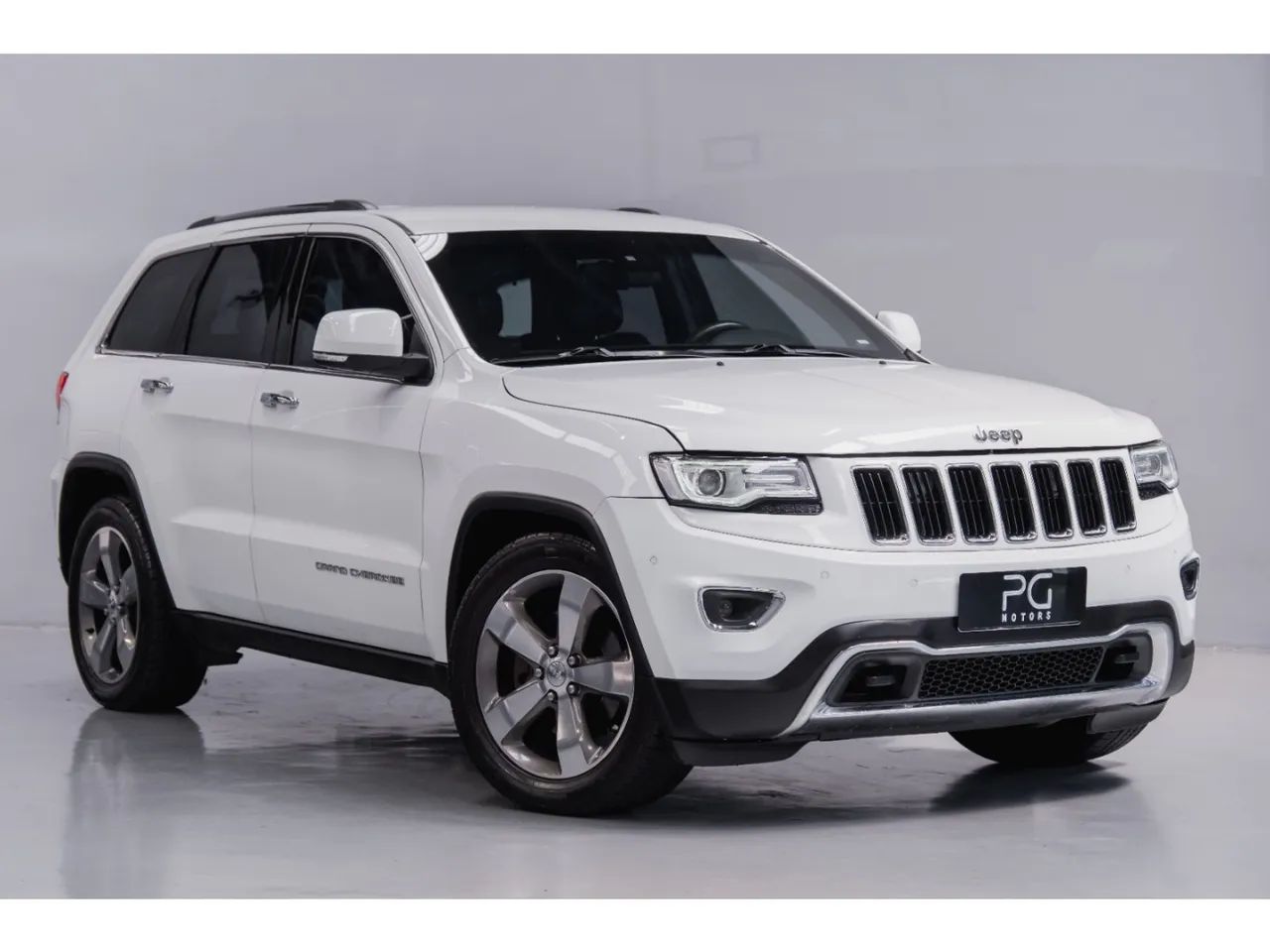 Jeep Grand Cherokee Limited 3.0 TB Dies. AUT 2015