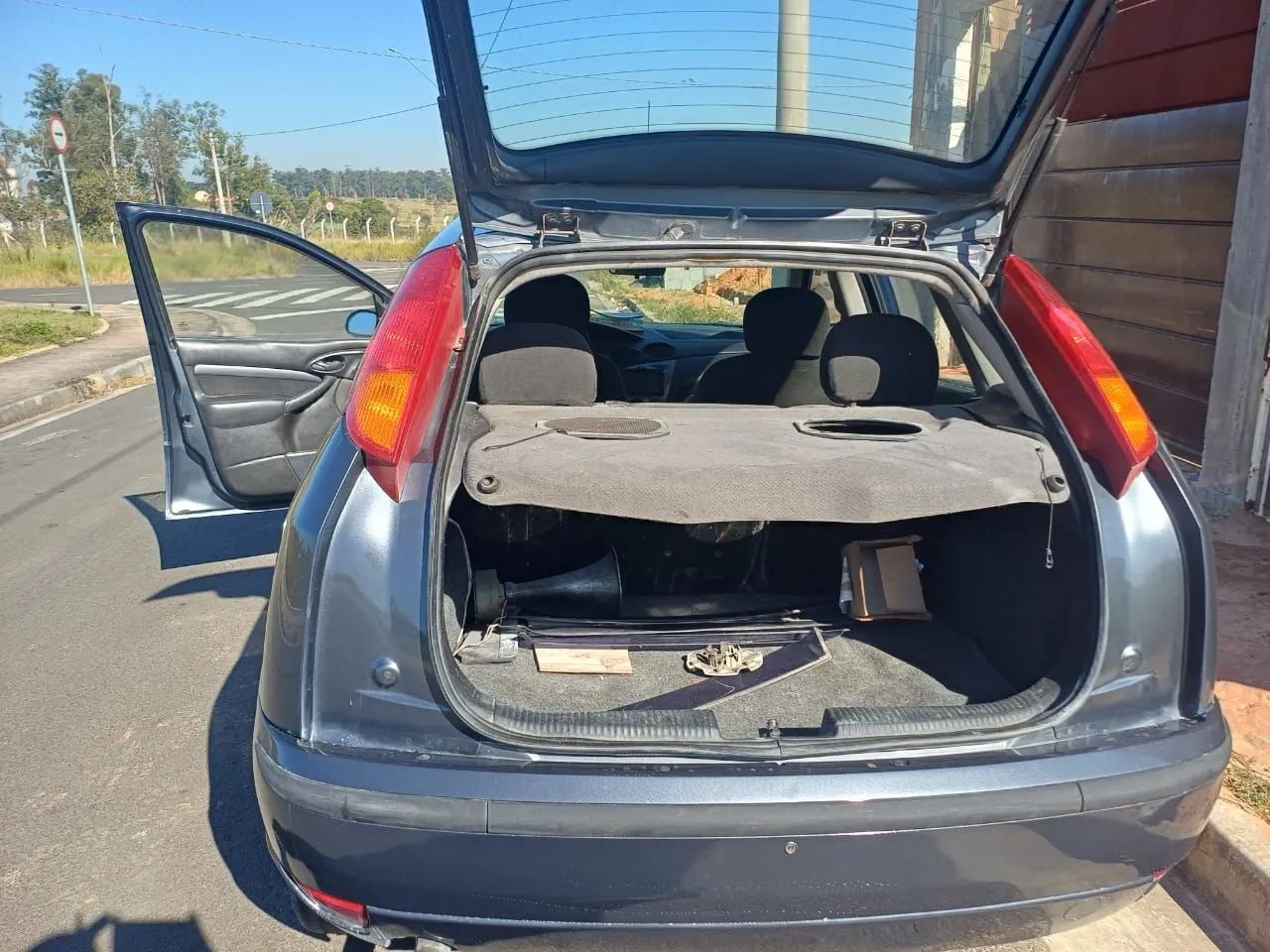 Ford Focus 2.0 16v/ 2.0 16V Flex 5P 2004 - Foto 4