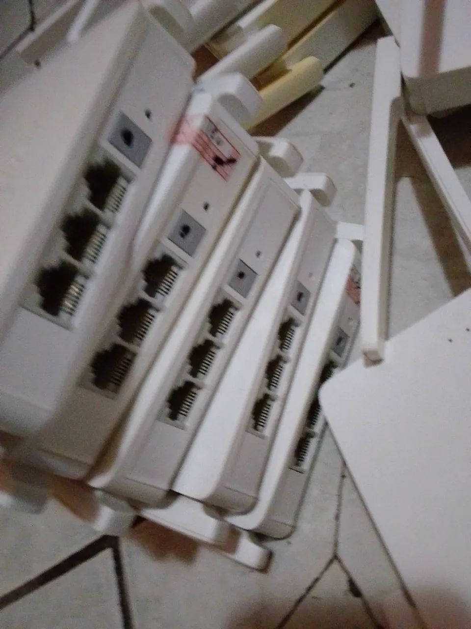 20 Roteadores Mercusys MW301R - Foto 3