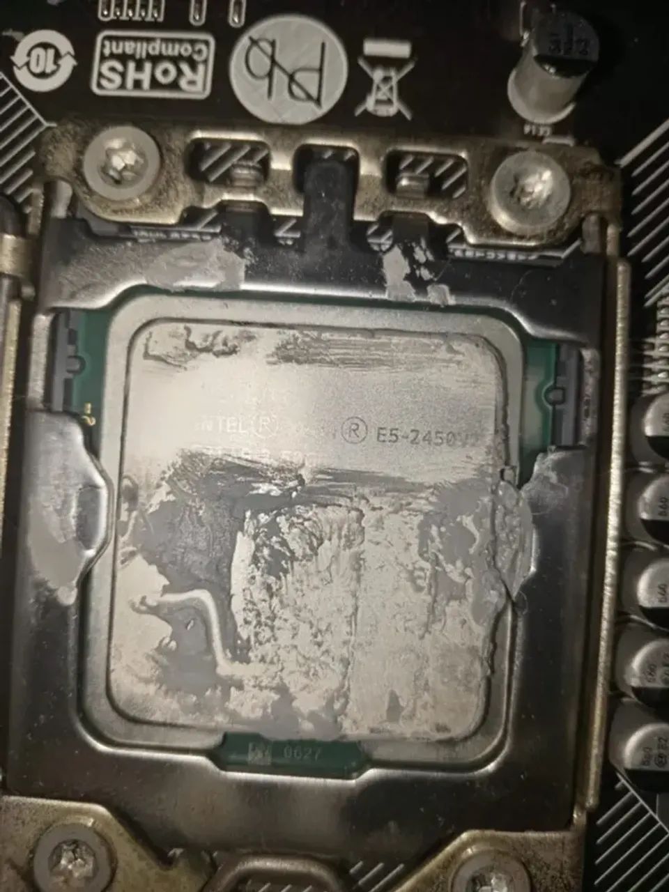 placa-mãe LGA 1356  - Foto 3