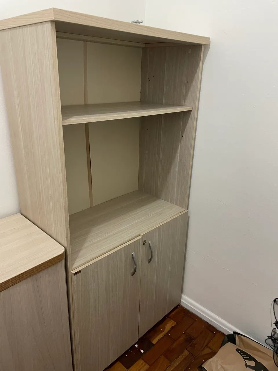 Conjunto escritório em MDF bege  - Foto 2