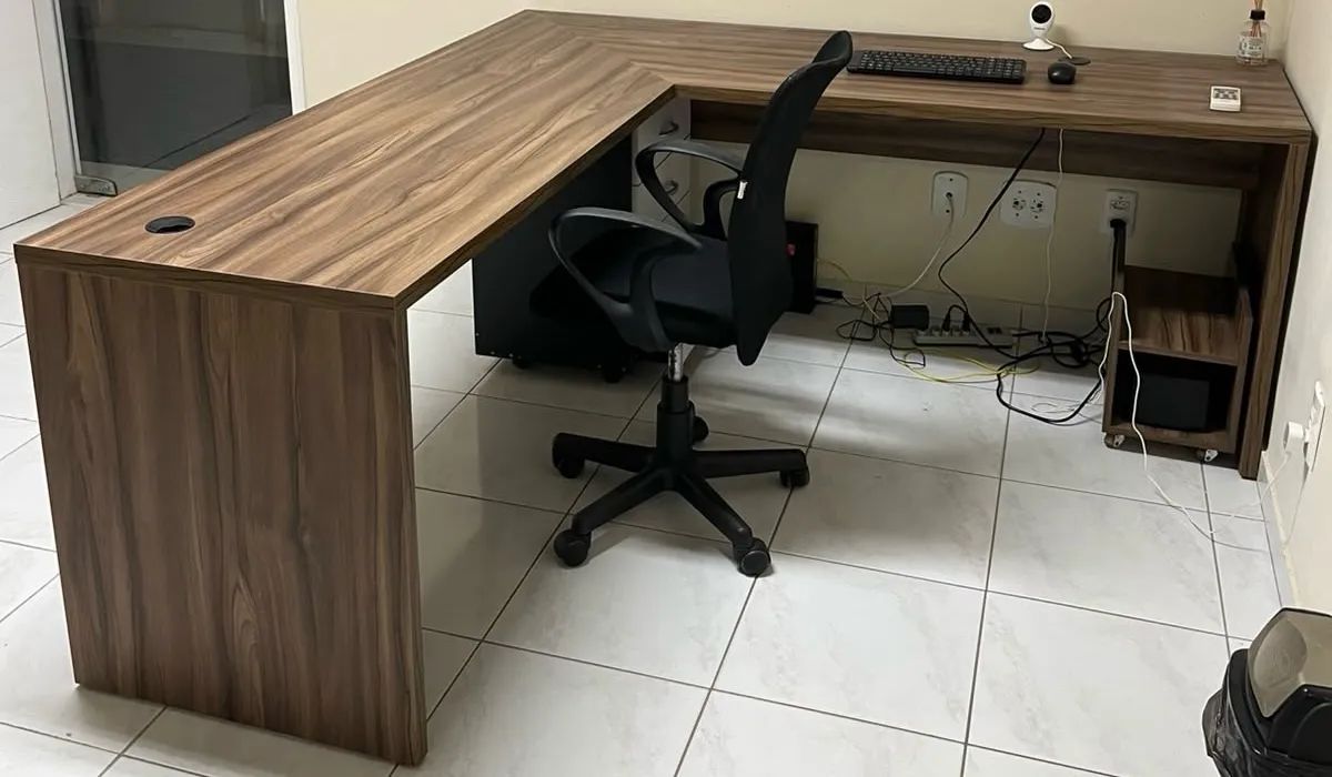 Mesa de mdf em L