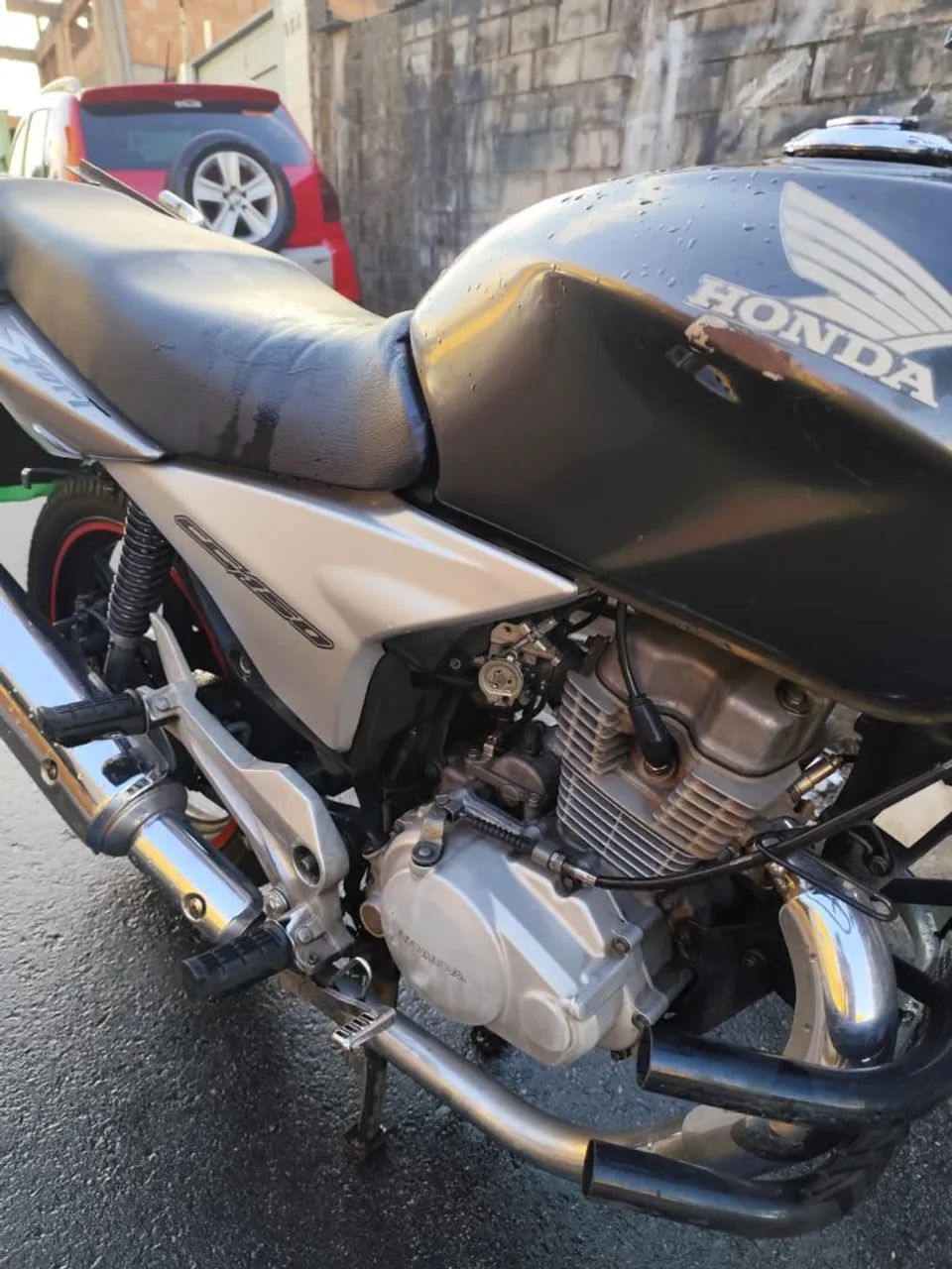 Moto excelente e de uso particular  