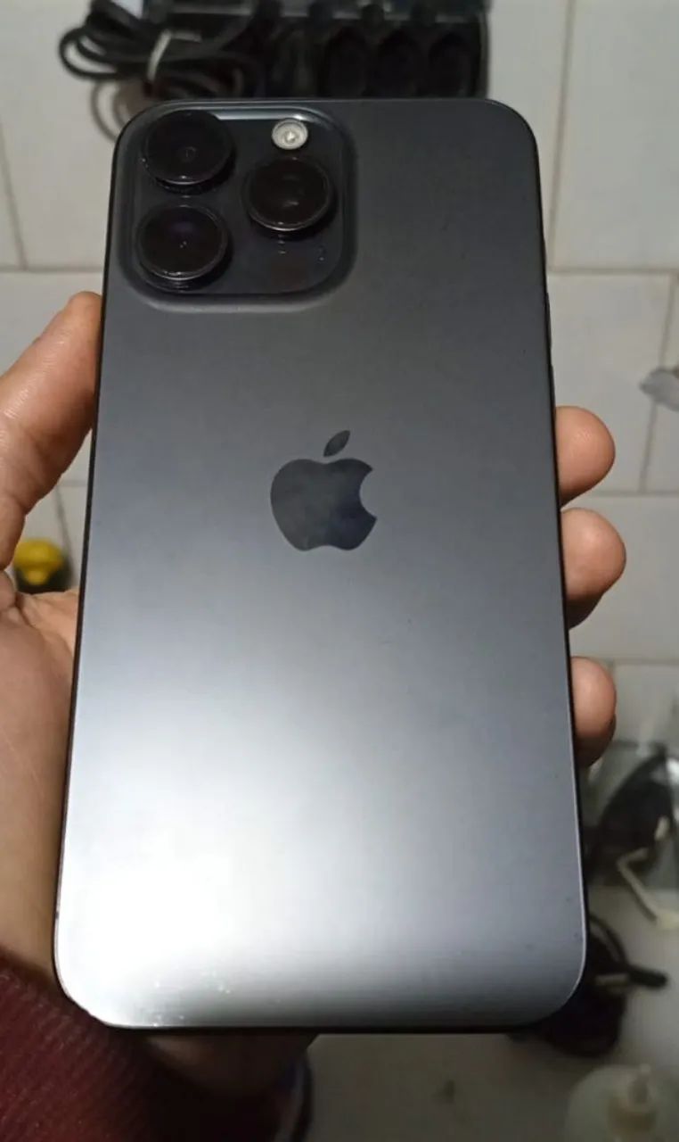 15 pro max 