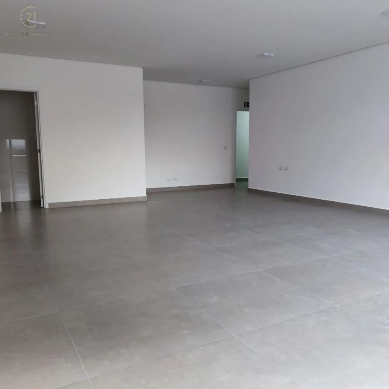 Sala para alugar em Londrina, Vila Ipiranga, com 54 m² - Foto 2