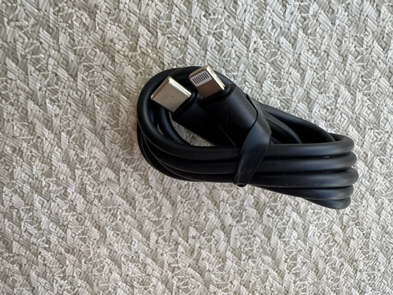 Cabo usb-C tipo c lightning HRebos