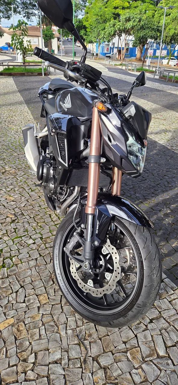 CB500F ABS 2023 - Foto 4