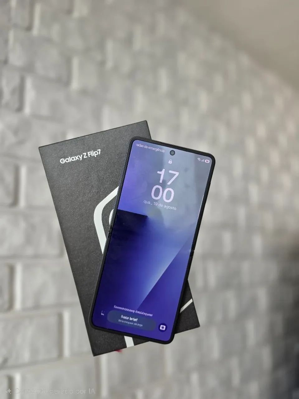Galaxy Z Flip7 - Semi Novo - NEGOCIÁVEL.  - Foto 2