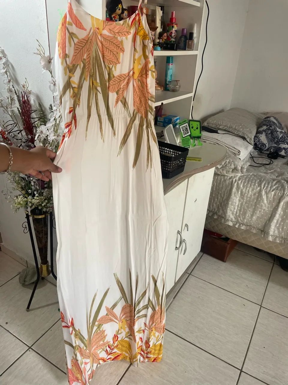 Vestido Branco Floral - Foto 2