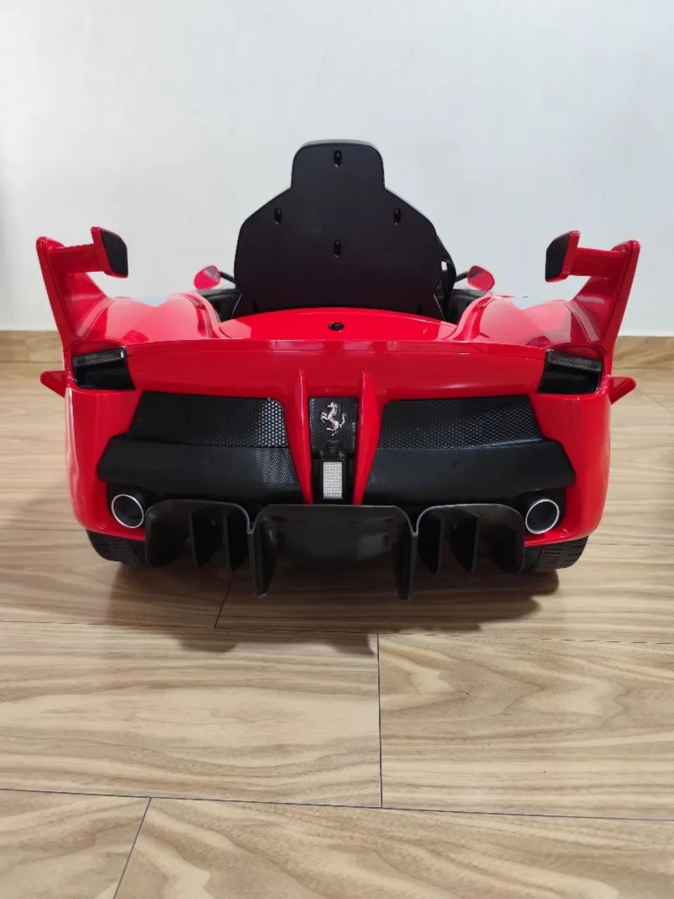 Carrinho elétrico infantil ,perfeito estado, controle remoto e carregador, - Foto 5