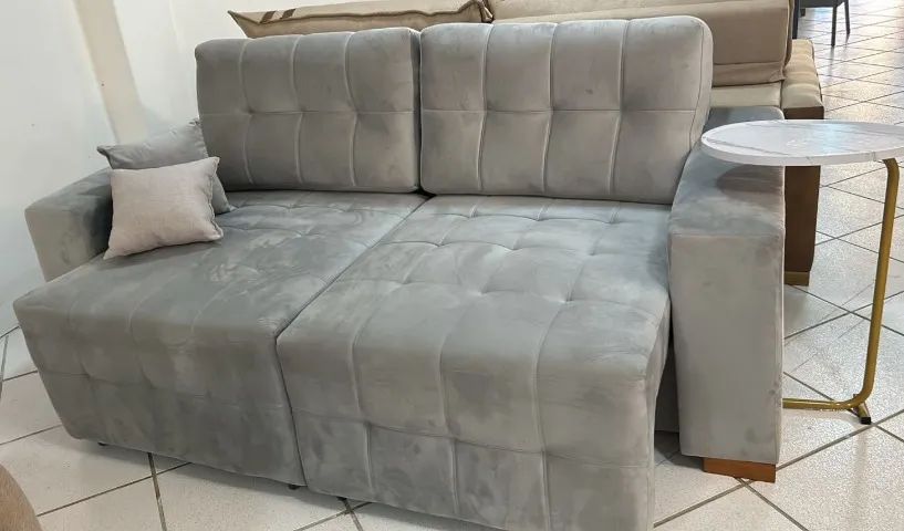 Sofá Retrátil usado 2 lugares