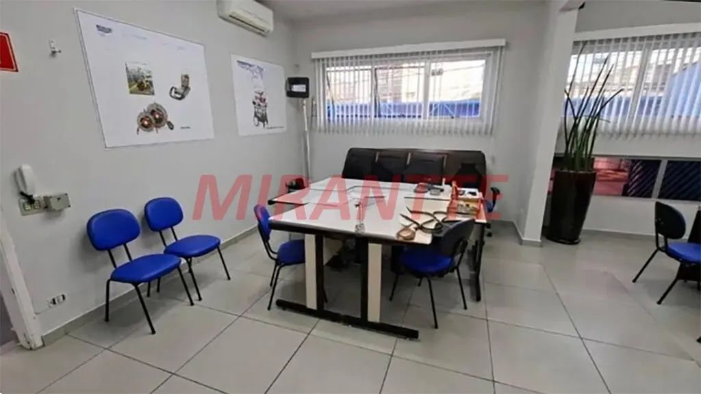 Sobrado de 120m² com 2 quartos em Santana