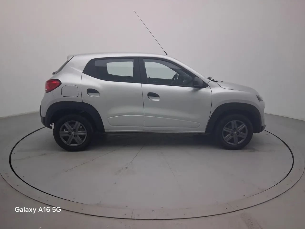 Renault Kwid 1.0 Zen, foto 6 de 18